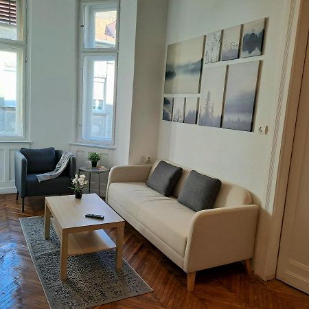Emerald Apartment Budapest Eksteriør billede