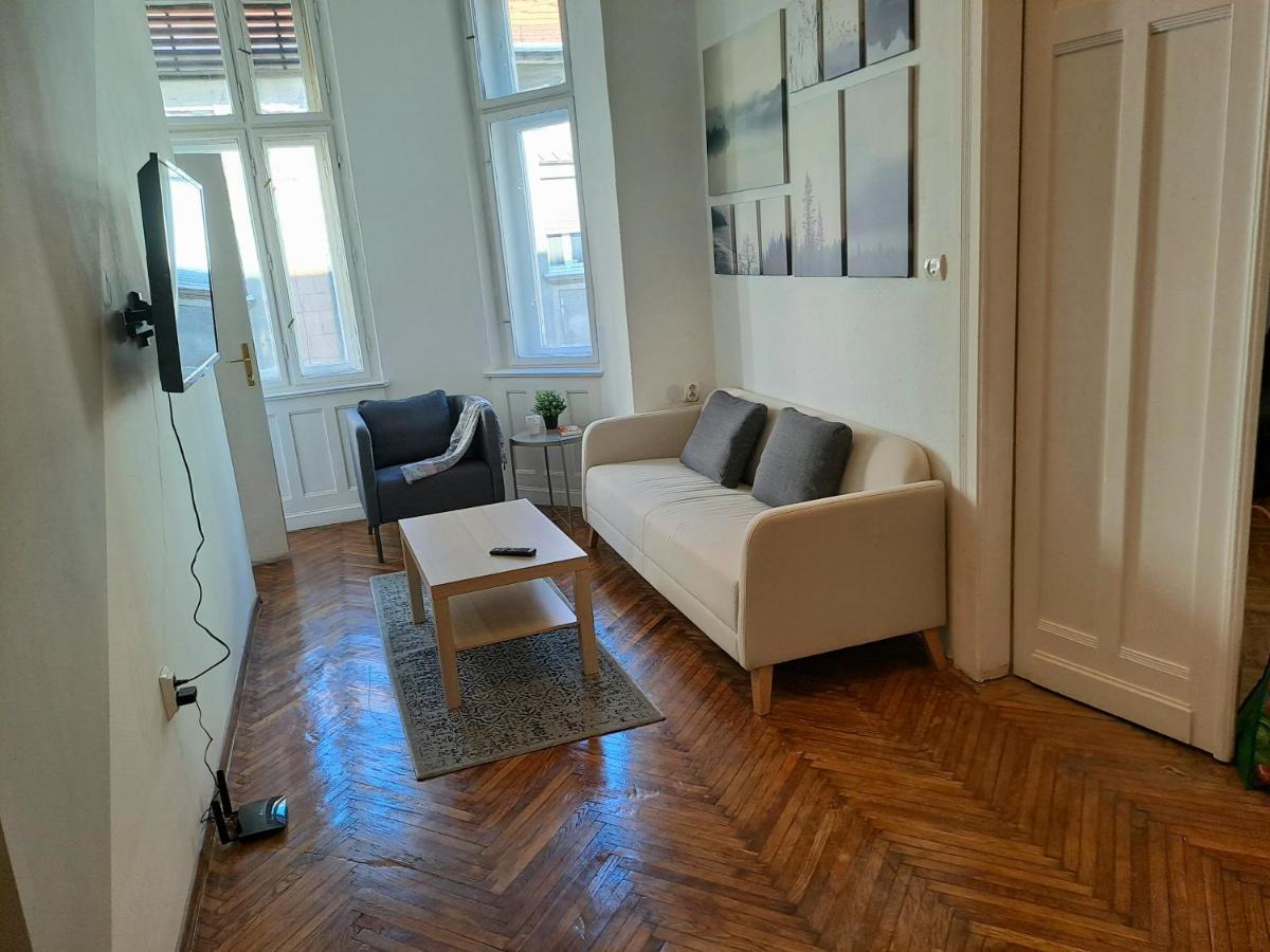 Emerald Apartment Budapest Eksteriør billede